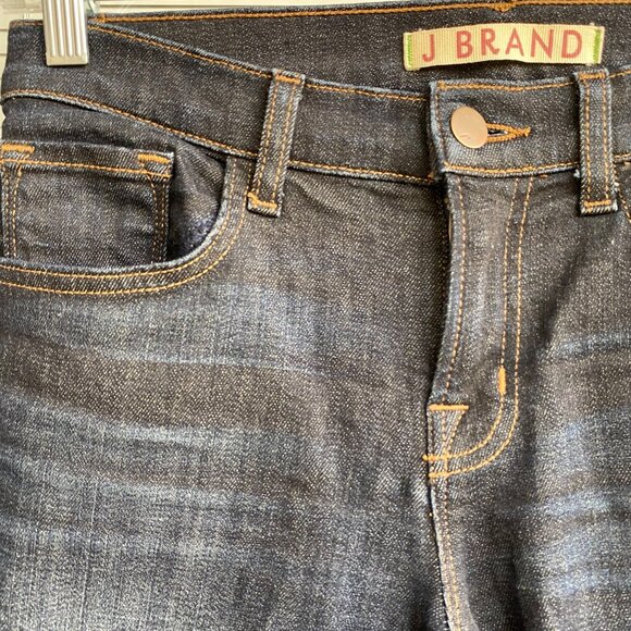 J Brand Enchanted Skinny Jeans Size 26 Dark Wash Mid Rise Tapered Leg 8110212 - Picture 11 of 13